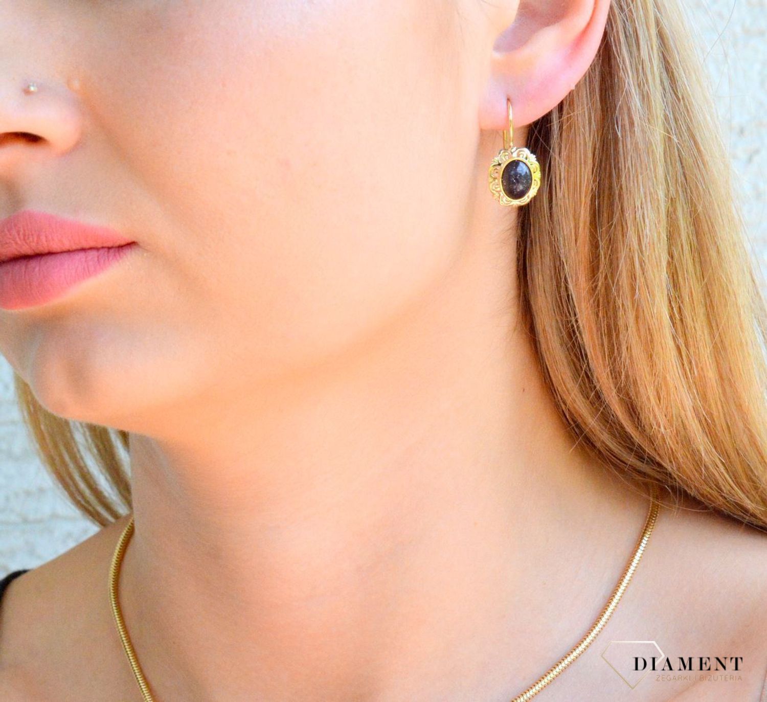 Złote kolczyki 585 na biglu z kamieniem noc kairu KL 8828C.jpg